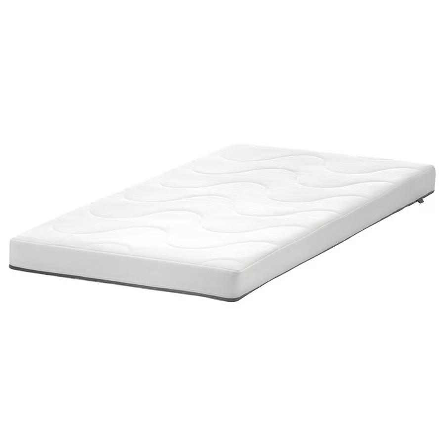 Matelas mousse pour lit bébé